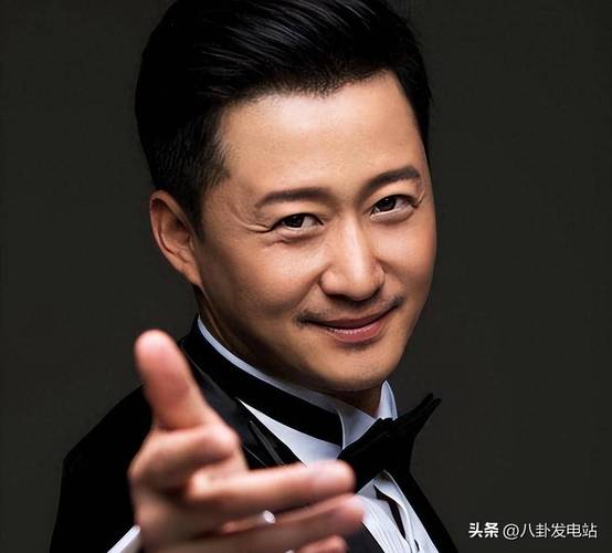 新澳门4949最新彩和51岁吴京赛车冠军与吴京跑车