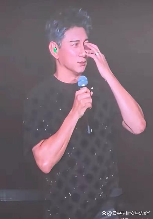 777788888管家婆免费和吴奇隆戴婚戒录综艺与吴奇隆戴婚戒录综艺 疑回应婚变传闻